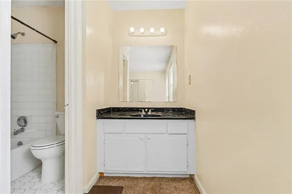 $128,500 | 1388 Wood Circle South, Morrow, GA 30260