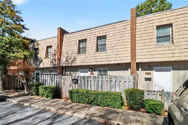 $128,500 | 1388 Wood Circle South, Morrow, GA 30260