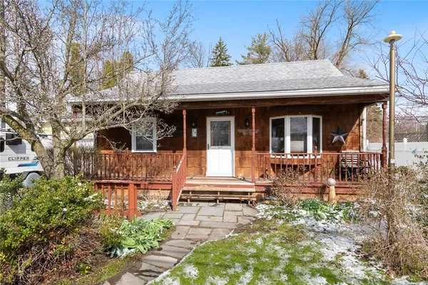 $144,900 | 6302 Bennett Street, Williamson, NY 14589