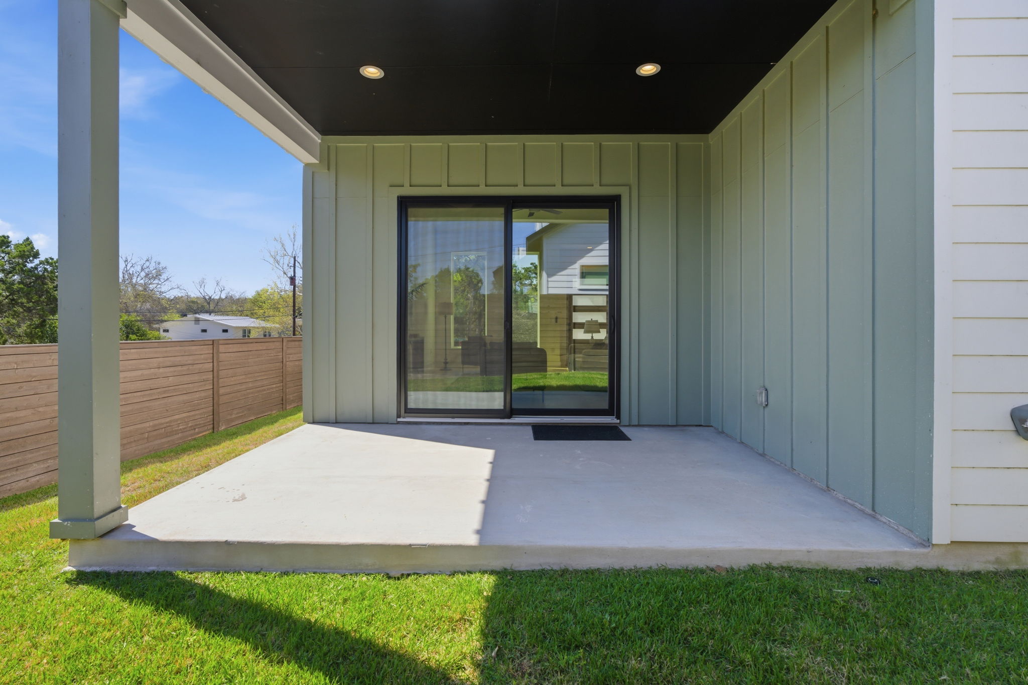400 Post Rd Drive Austin, TX 78704 - Photo 19 of 23 a front view of a house with a yard