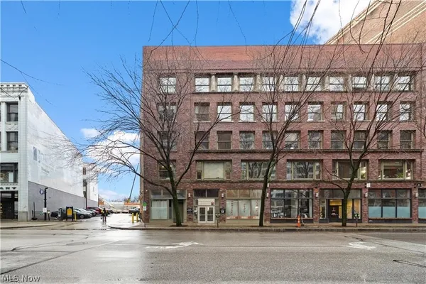 $1,375 | 1104 Prospect Avenue East, Unit 305, Cleveland, OH 44115