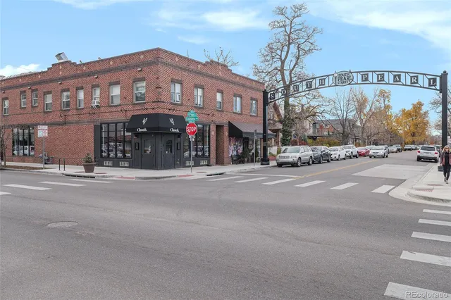 a view of a house with patio outdoor seating