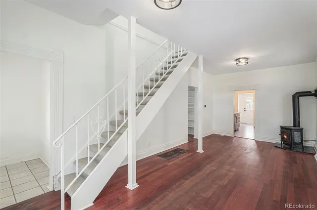 a view of entryway with wooden floor