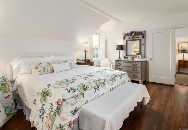 $5,200,000 | 7716 Lookout Drive, La Jolla, CA 92037