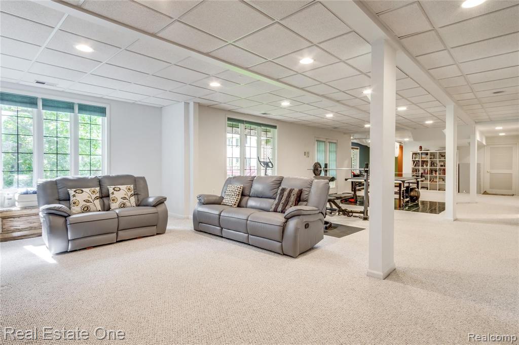 2802 Eagle Drive Rochester Hills, MI 48309 - Photo 63 of 78