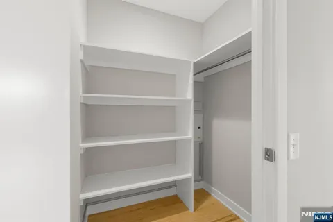 $699,000 | 310 Hudson Park, Unit 310, Edgewater, NJ 07020