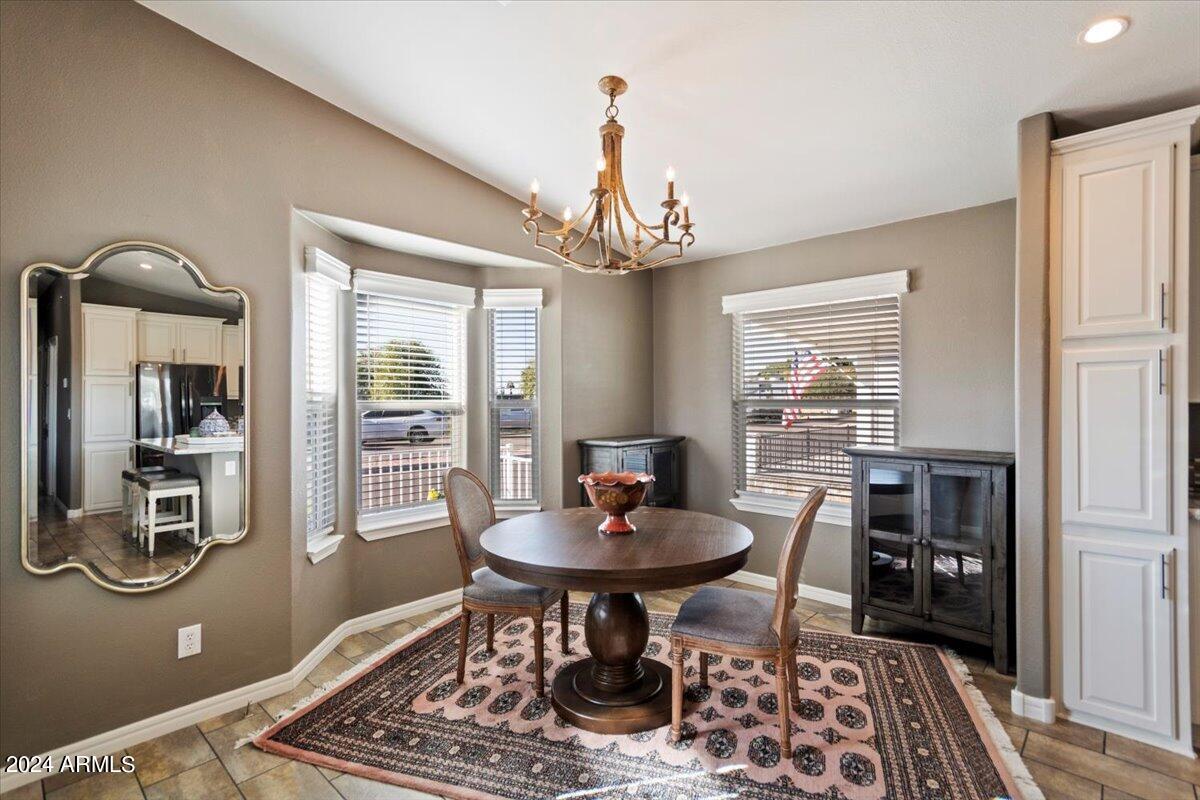 8865 East Baseline Road, Unit 749 Mesa, AZ 85209 - Photo 10 of 30 Dining Area