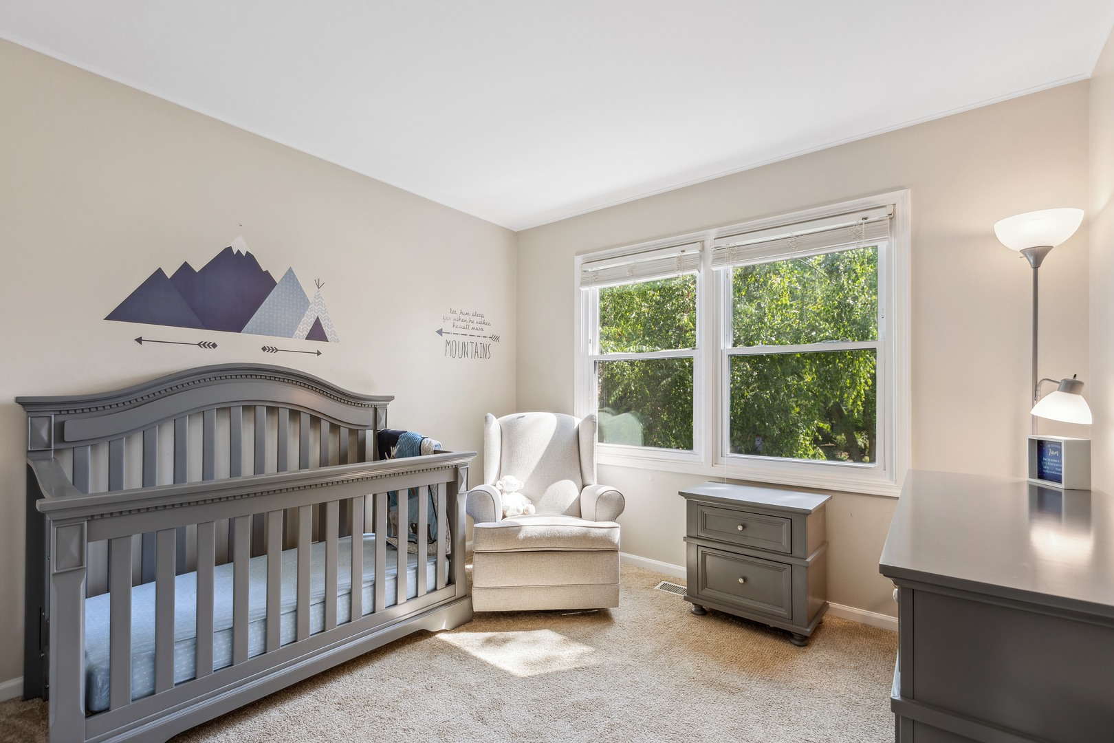 409 Hunters Way Fox River Grove, IL 60021 - Photo 15 of 22 a bedroom with furniture and a window