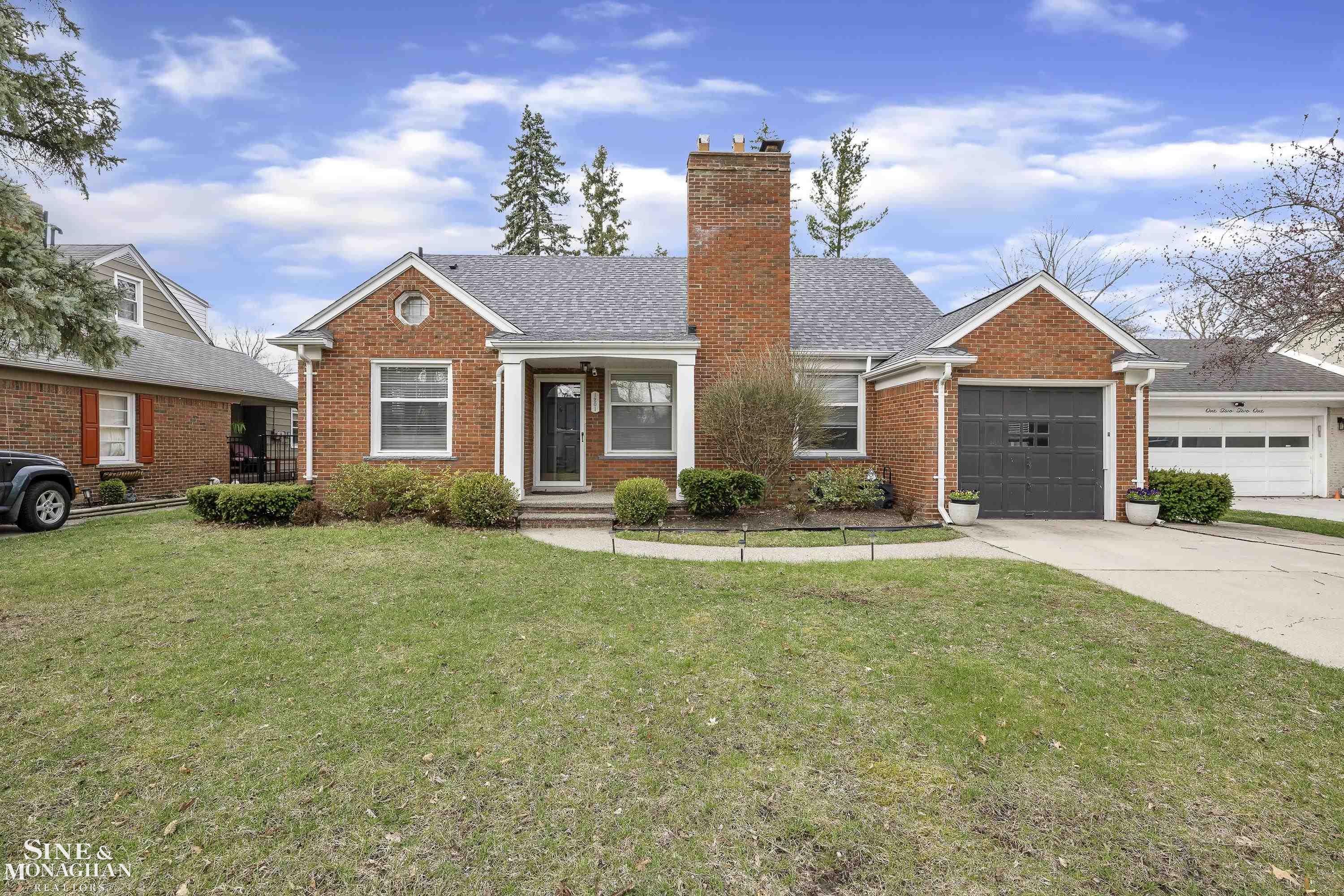 1201 Fairholme Road Grosse Pointe, MI 48236 - Photo 1 of 42 50171792-c46da13f-35da-434a-b34f-dd34235f6445.JPG