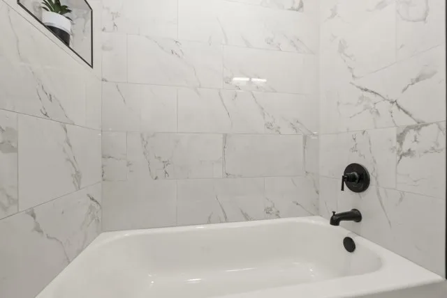 $284,900 | 505 146th Street, Dolton, IL 60419