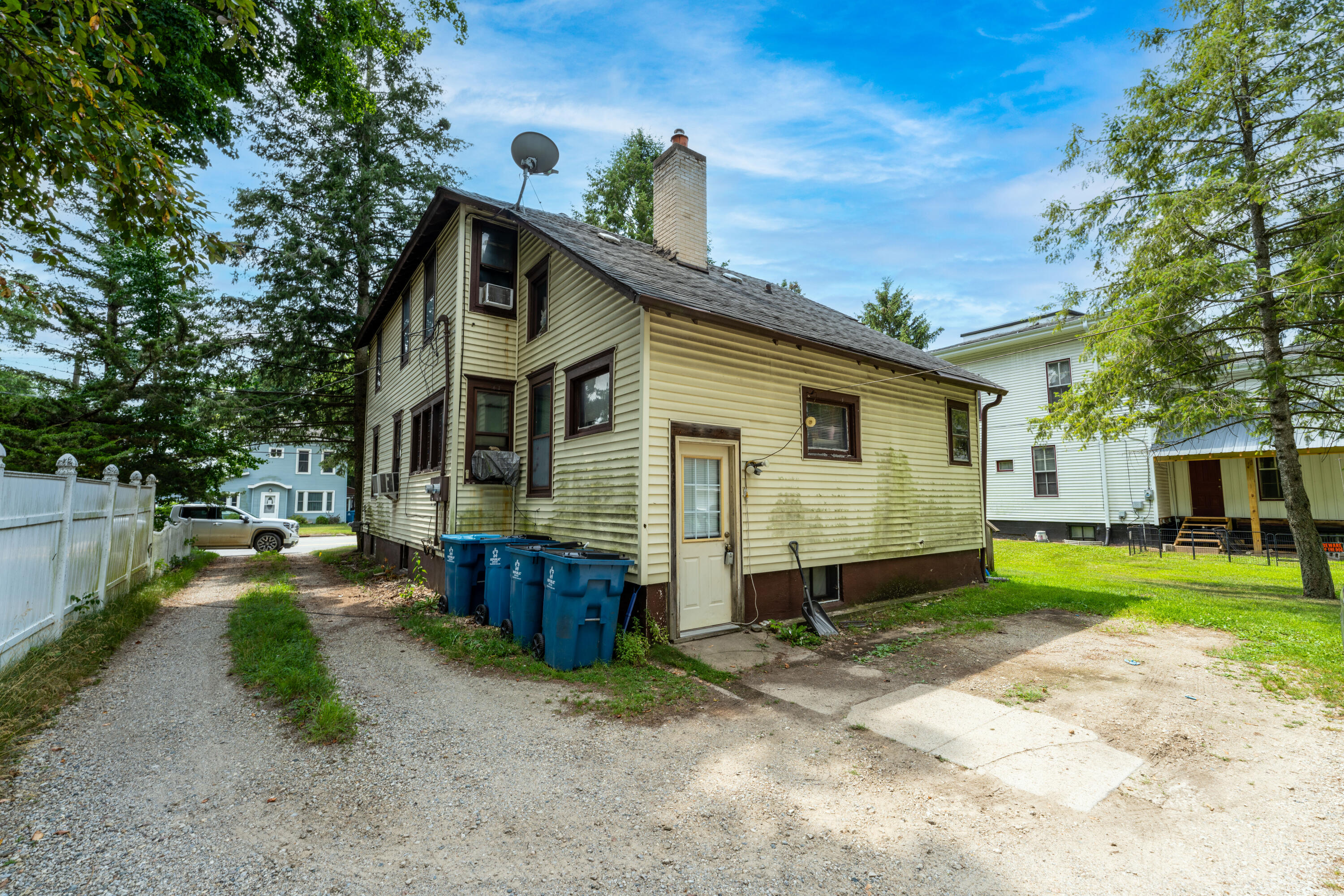 203 East Delaware Street Decatur, MI 49045 - Photo 3 of 14 DSC02145-Edit-3