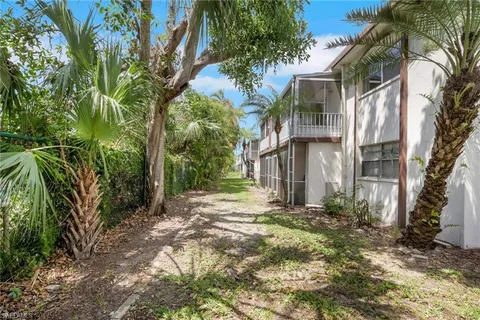 $99,000 | 2828 Jackson Street, Unit C5, Fort Myers, FL 33901