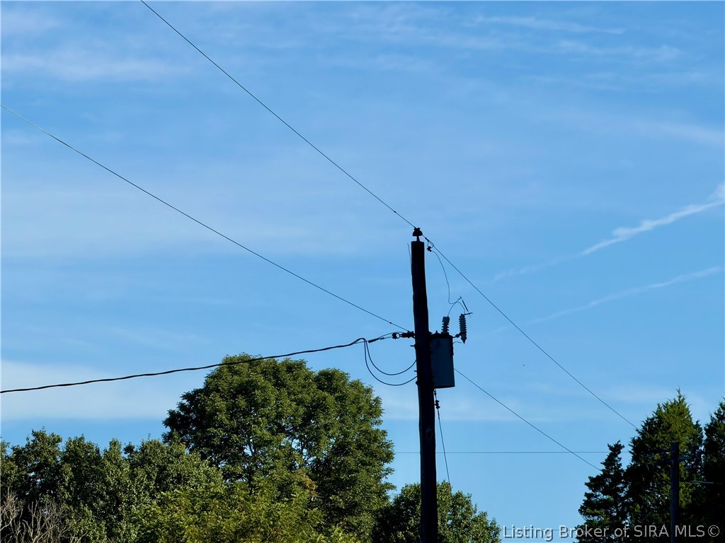 South Big Springs Road Pekin, IN 47165 - Photo 2 of 24 Gallery Image 2