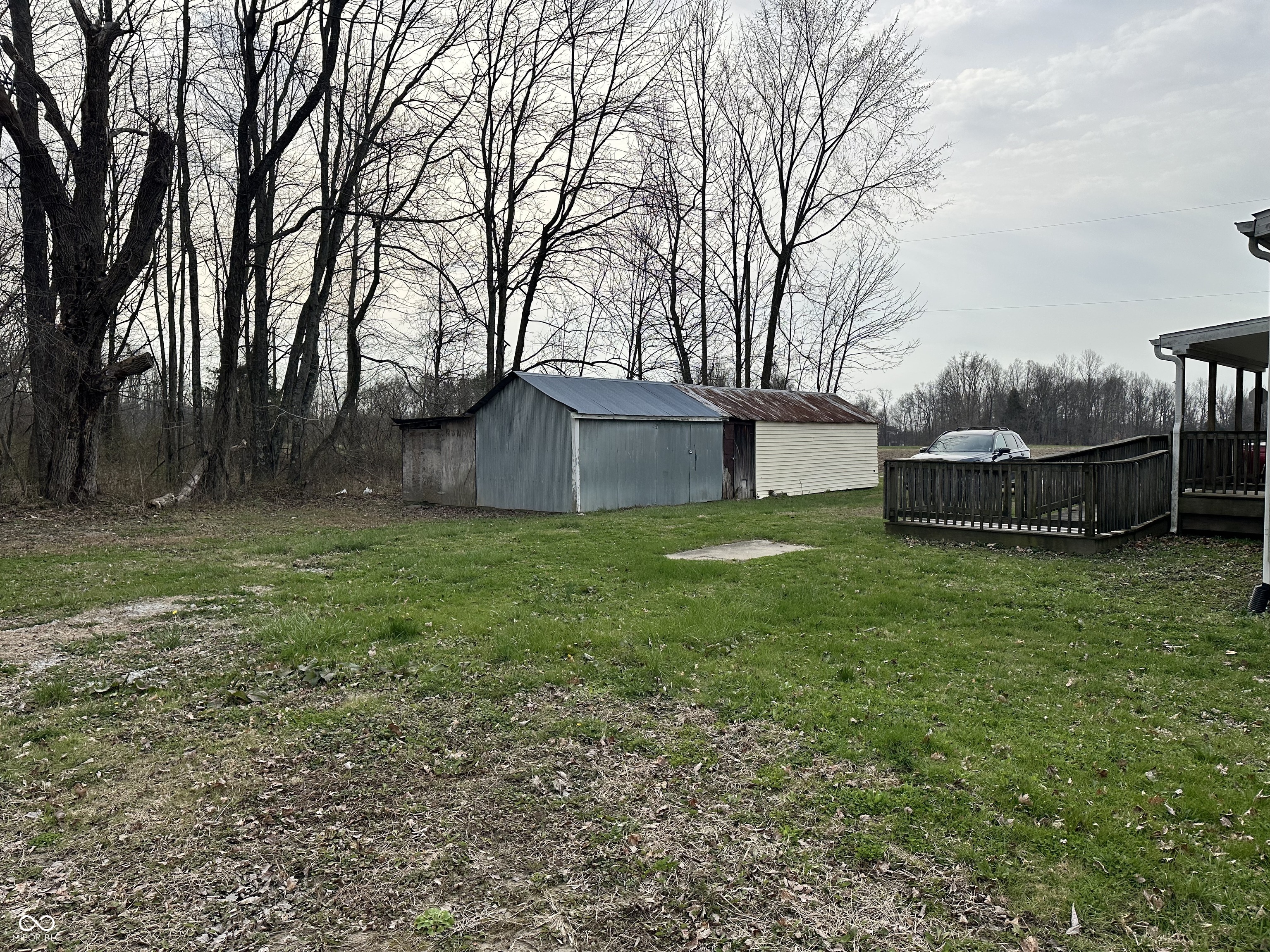 8730 South Byfield Street Commiskey, IN 47227 - Photo 4 of 16