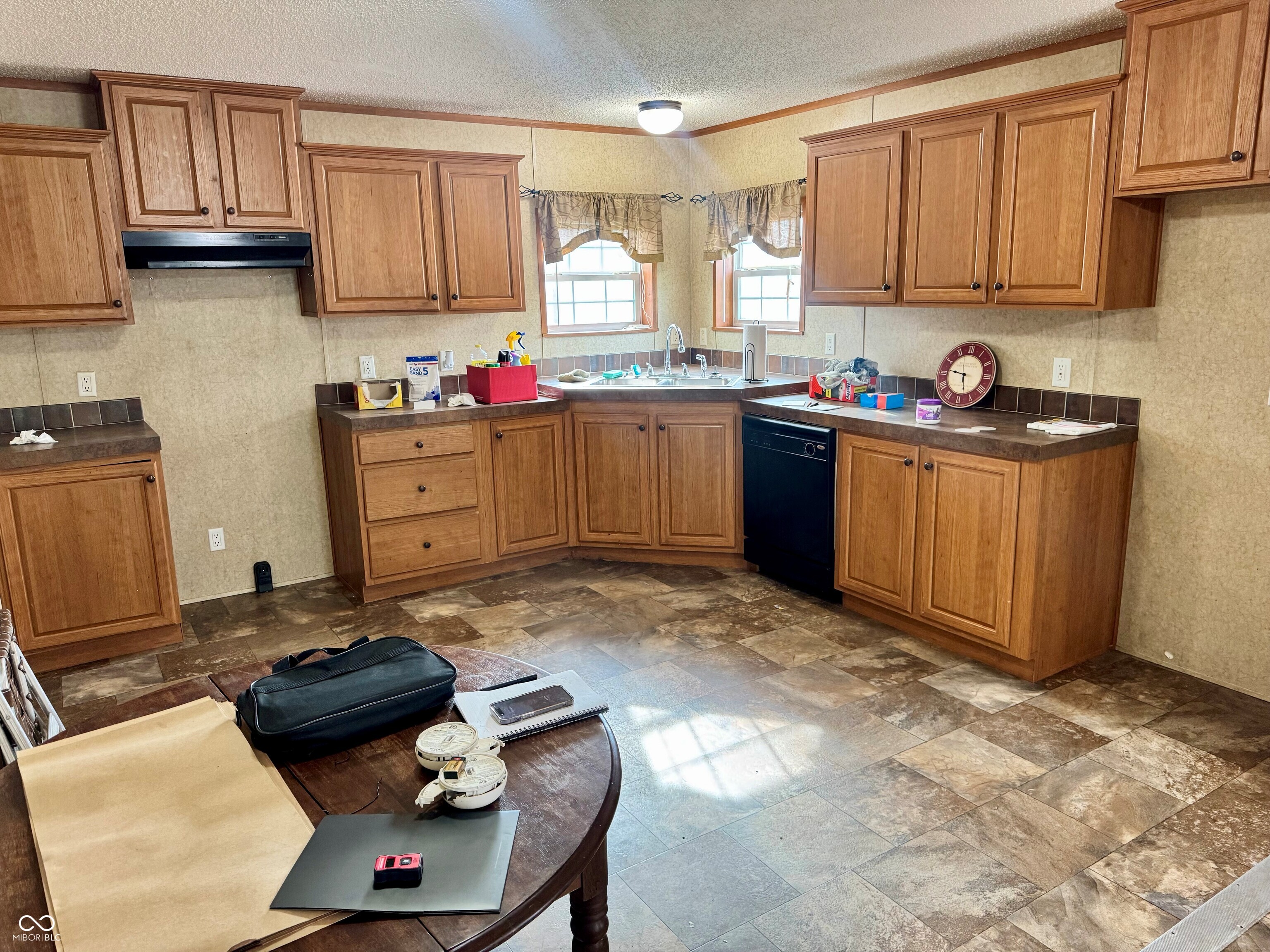 8730 South Byfield Street Commiskey, IN 47227 - Photo 6 of 16