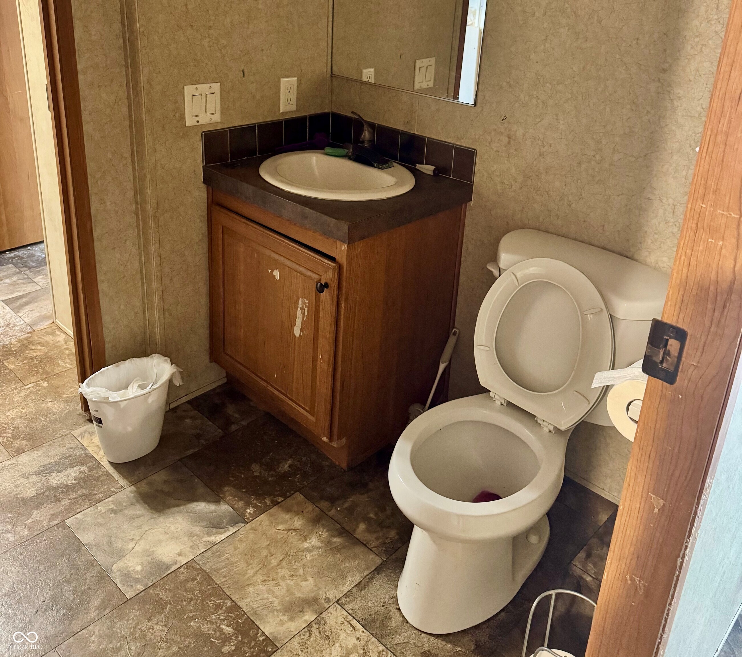 8730 South Byfield Street Commiskey, IN 47227 - Photo 9 of 16