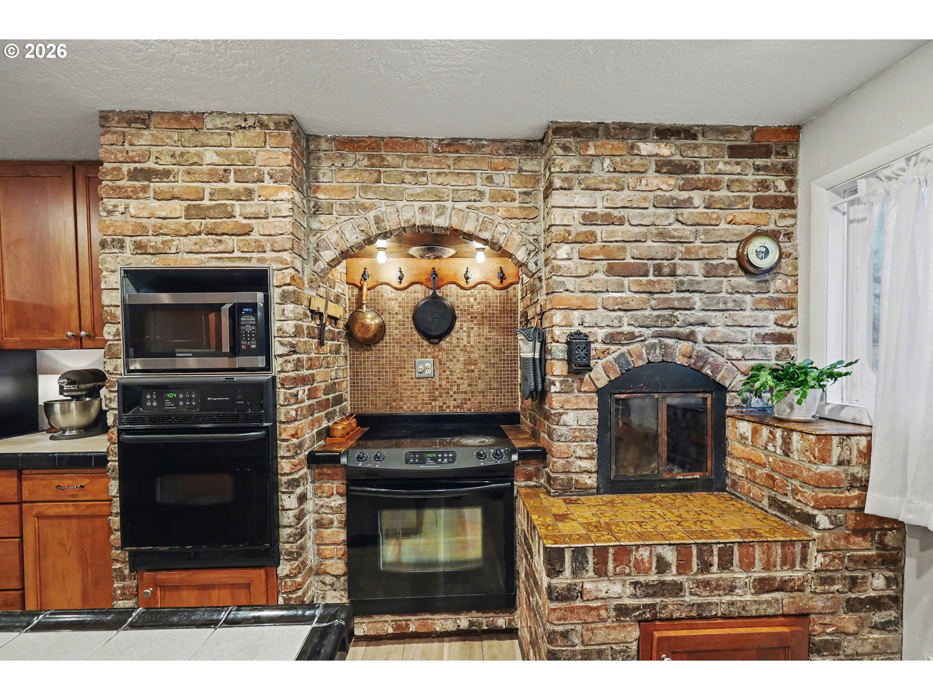 30577 Diamond Hill Road Harrisburg, OR 97446 - Photo 14 of 48