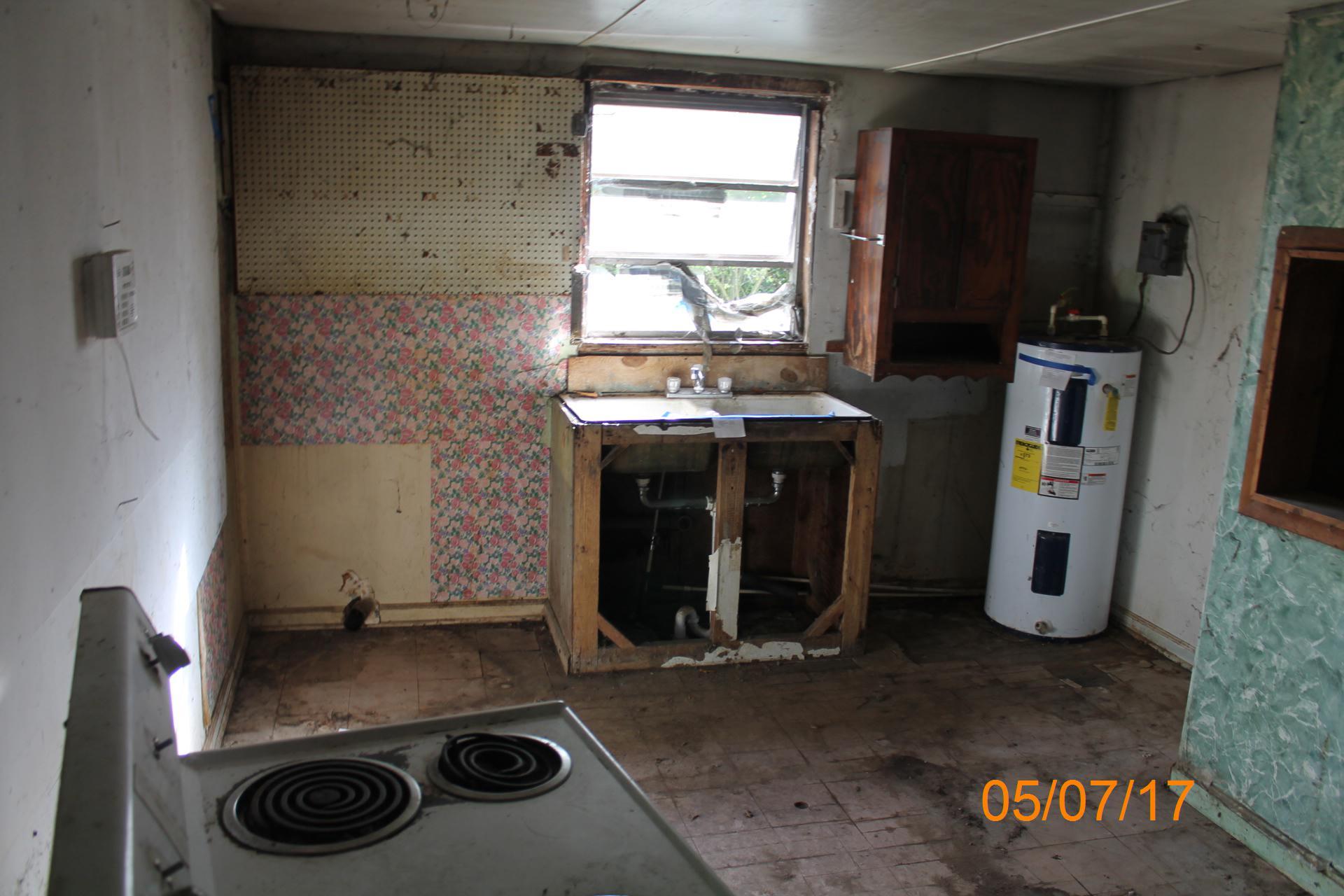 1218 Edgehill Road Montvale, VA 24122 - Photo 14 of 27 IMG_8163 dated