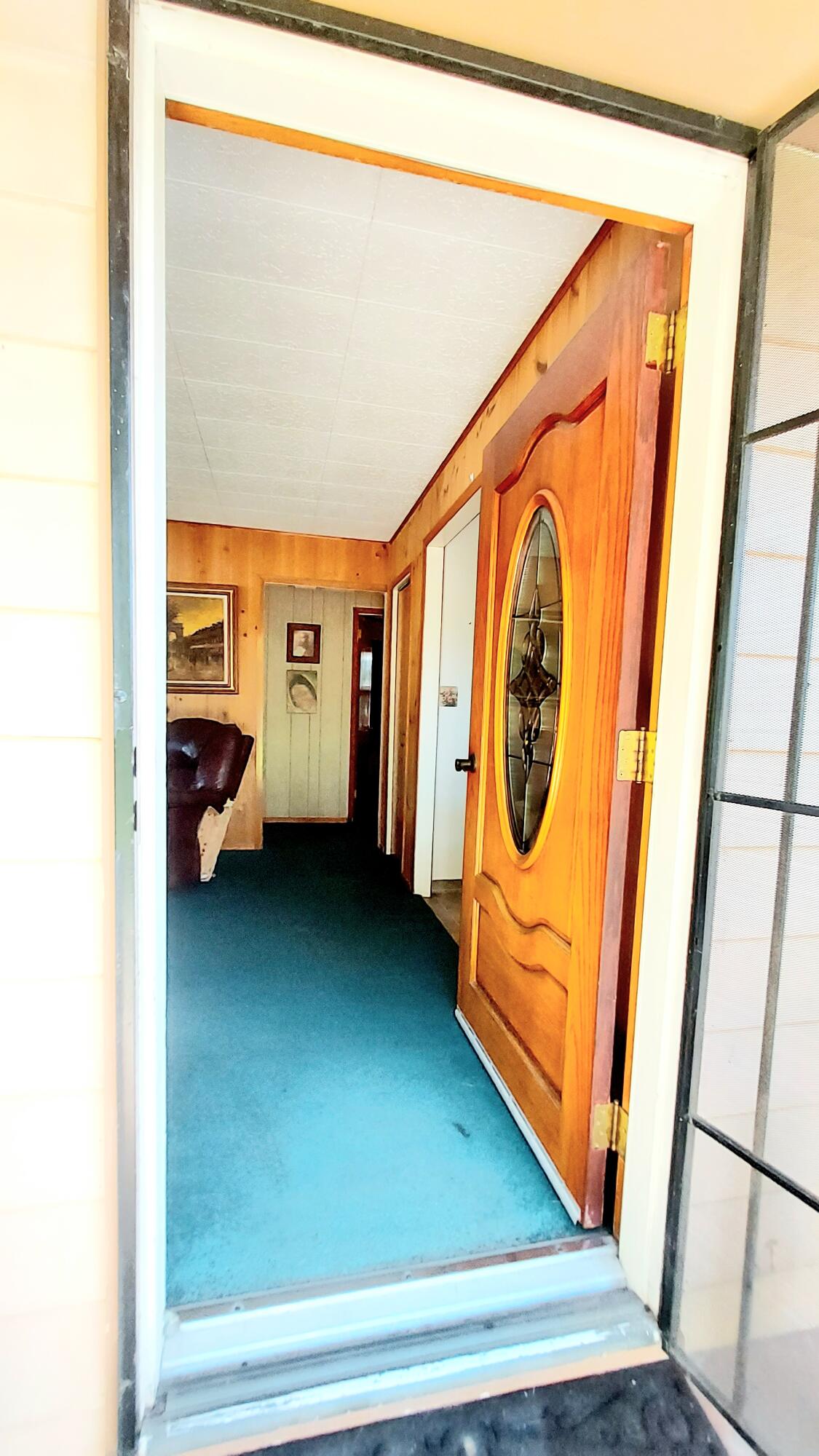 609 Steelhead Road Alderpoint, CA 95511 - Photo 7 of 58 Front Entry 4