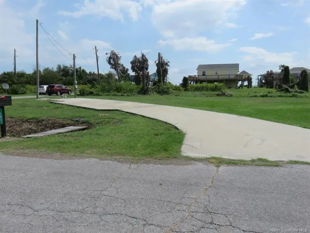 $80,000 | 101 Seaward Avenue, Cameron, LA 70631