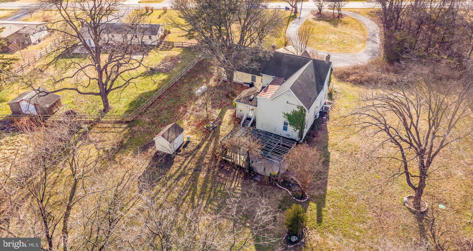 6710 Ford Road Frederick, MD 21702 - Photo 62 of 62 a backyard of a house with lots of green space