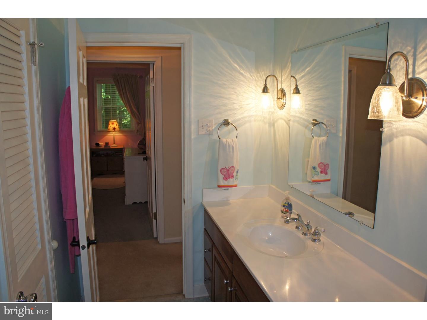 258 Springhouse Lane Media, PA 19063 - Photo 20 of 25 Bathroom