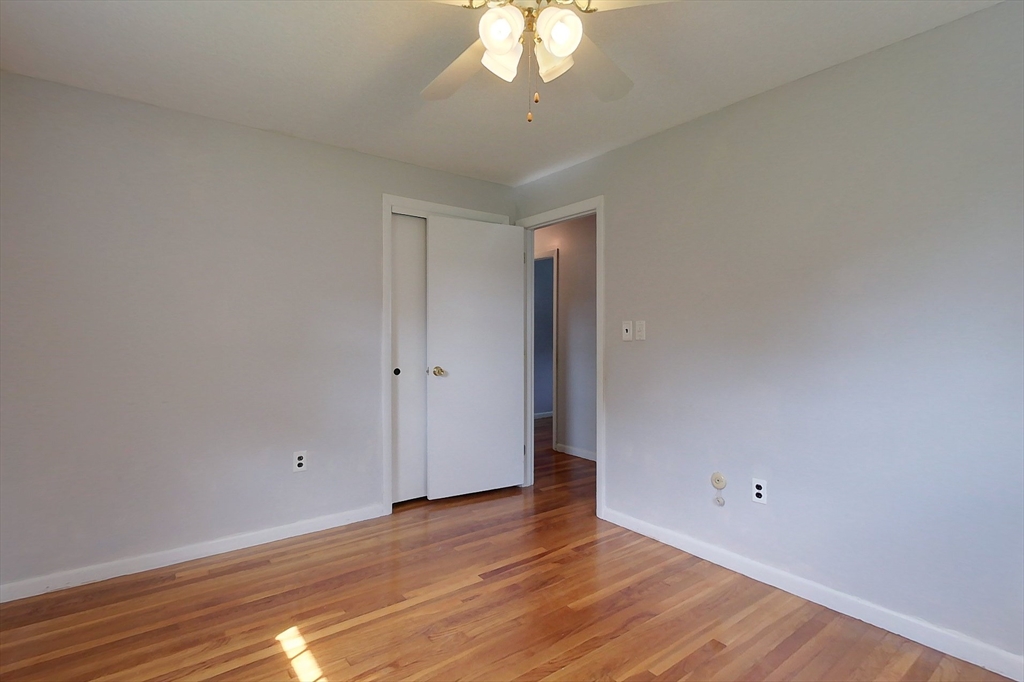 392 Acton Road Chelmsford, MA 01824 - Photo 12 of 27