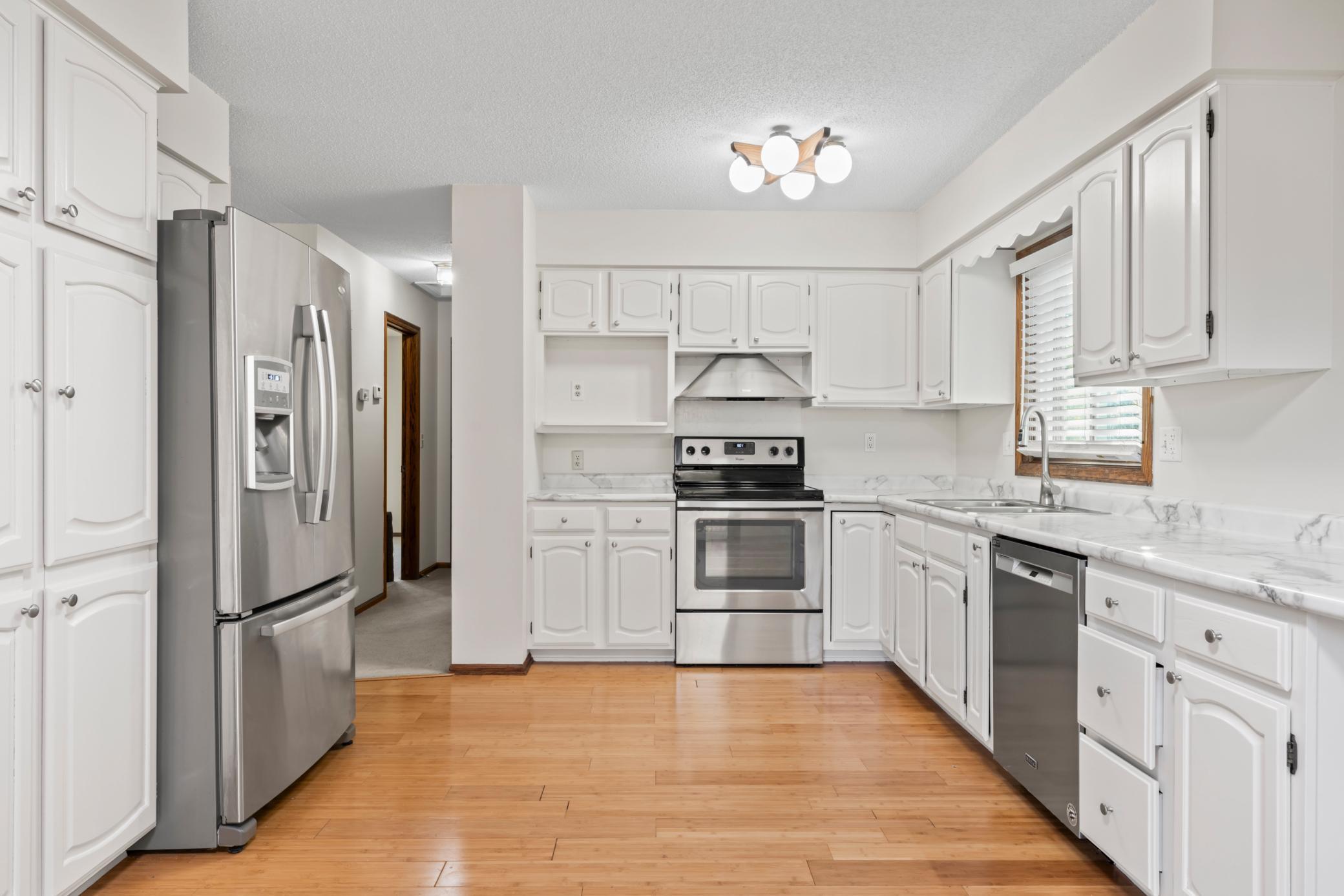 4017 11th Avenue Northwest Rochester, MN 55901 - Photo 13 of 37