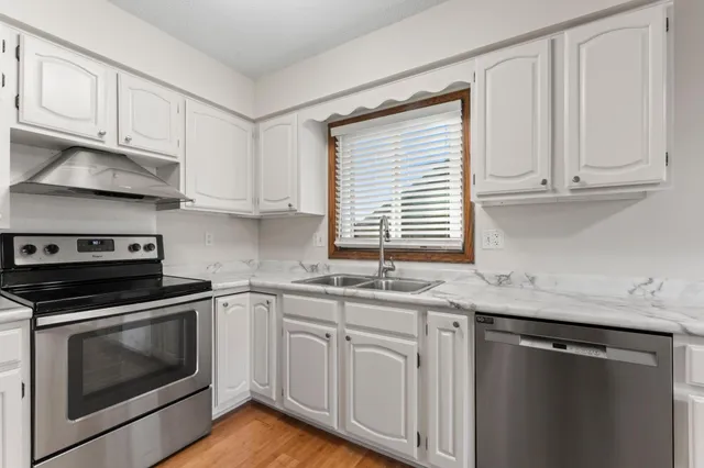 $349,900 | 4017 11th Avenue Northwest, Rochester, MN 55901