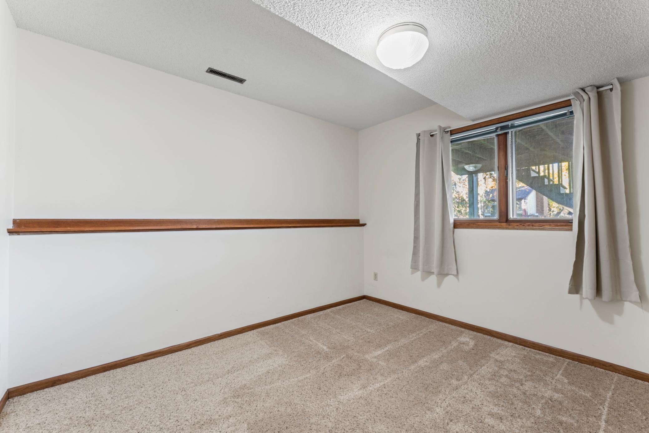 4017 11th Avenue Northwest Rochester, MN 55901 - Photo 23 of 37