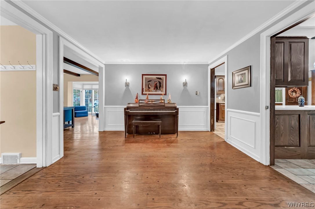 3745 Windover Drive Hamburg, NY 14075 - Photo 11 of 43