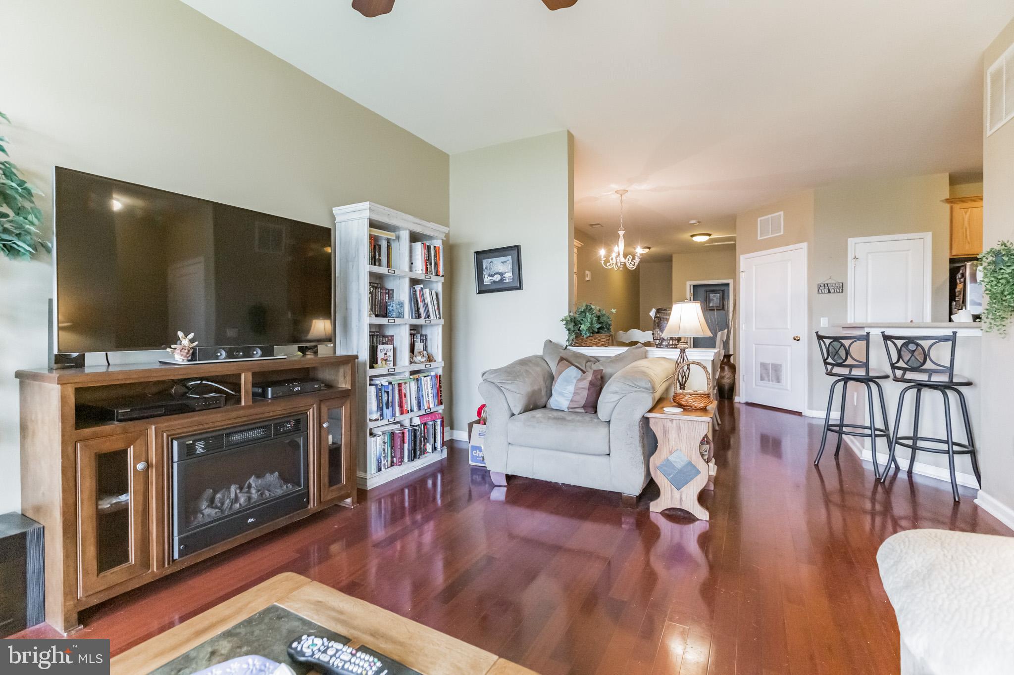 110 Raphael Court Williamstown, NJ 08094 - Photo 9 of 29 Gallery Image 9