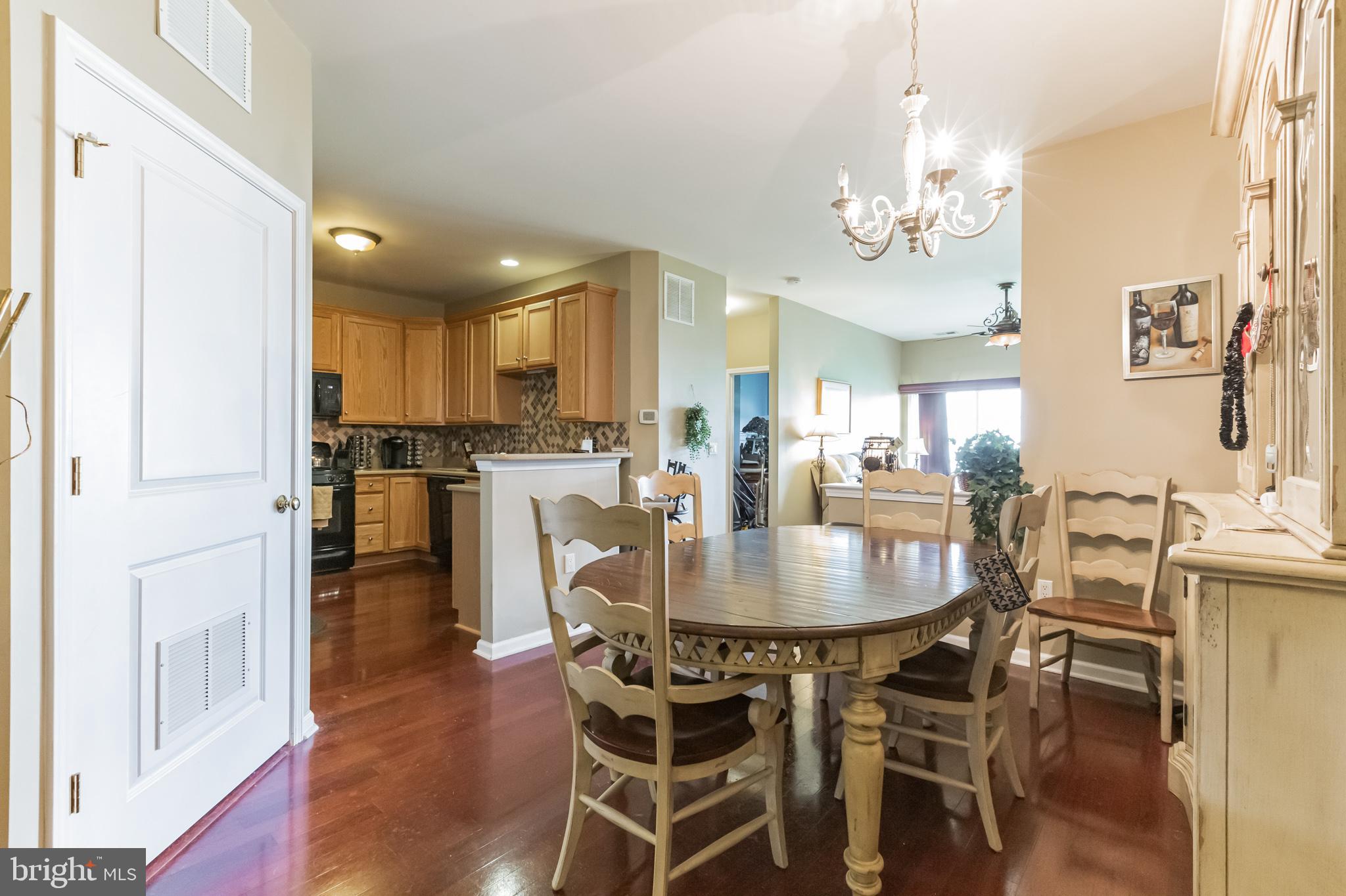 110 Raphael Court Williamstown, NJ 08094 - Photo 10 of 29 Gallery Image 10