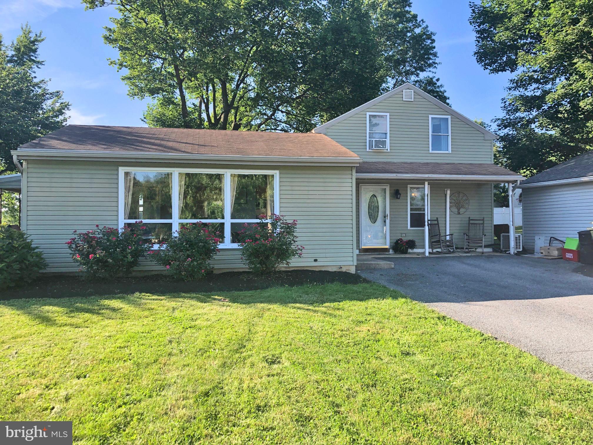 320 Lititz Road Manheim, PA 17545 - Photo 2 of 38