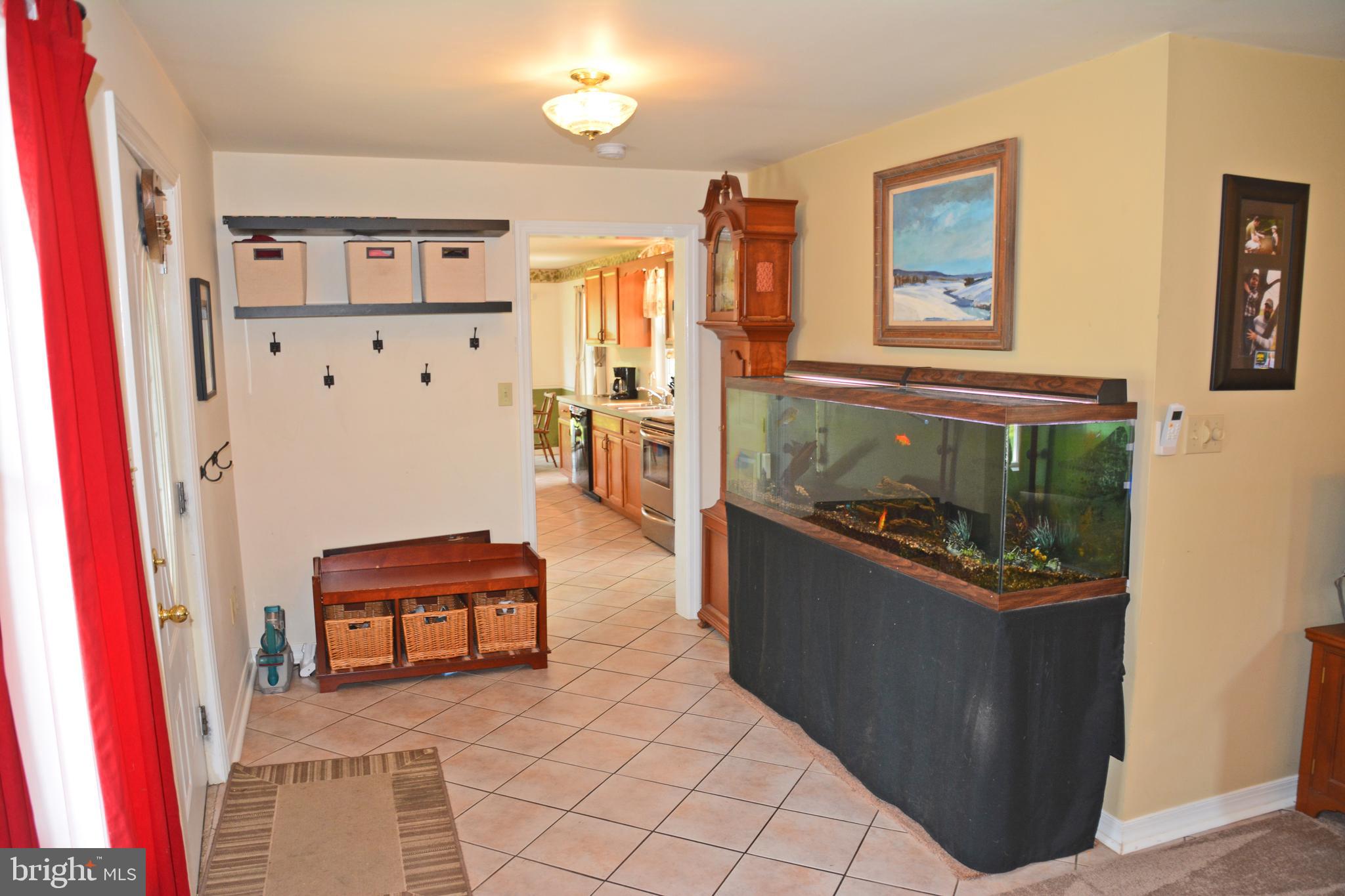 320 Lititz Road Manheim, PA 17545 - Photo 10 of 38 Front Door to Kitchen