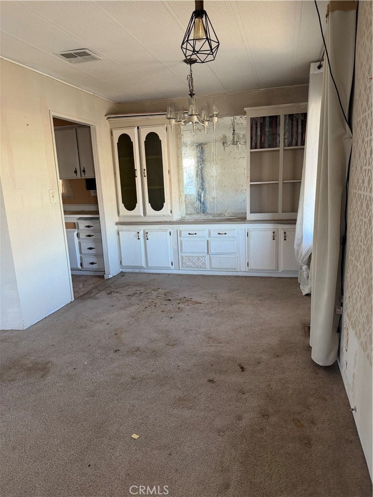 9391 California Avenue, Unit 81 Riverside, CA 92503 - Photo 4 of 11