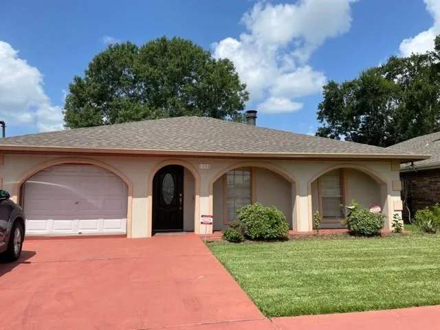 $2,100 | Undisclosed Address, Metairie, LA 70001