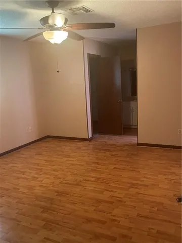 $2,100 | Undisclosed Address, Metairie, LA 70001