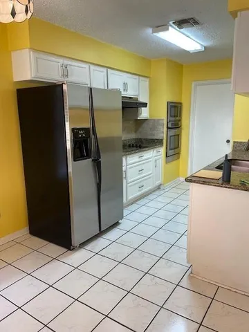 $2,100 | Undisclosed Address, Metairie, LA 70001