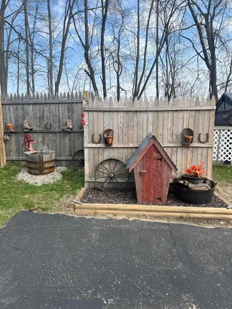 $209,900 | 104 Cardinal Drive, Coldwater, MI 49036
