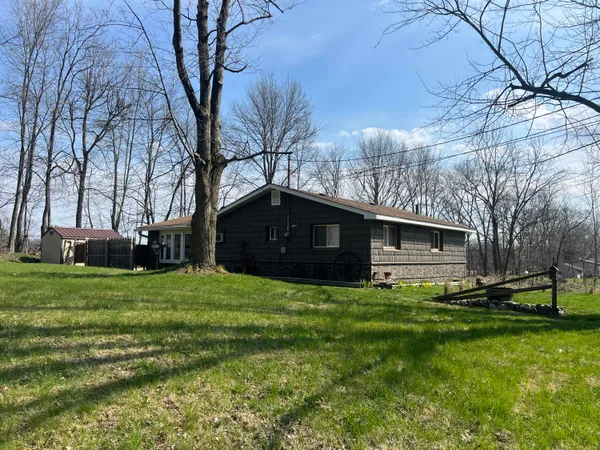 $209,900 | 104 Cardinal Drive, Coldwater, MI 49036