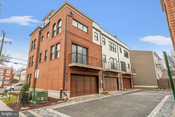$2,495,000 | 1330 Cameron Street, Alexandria, VA 22314