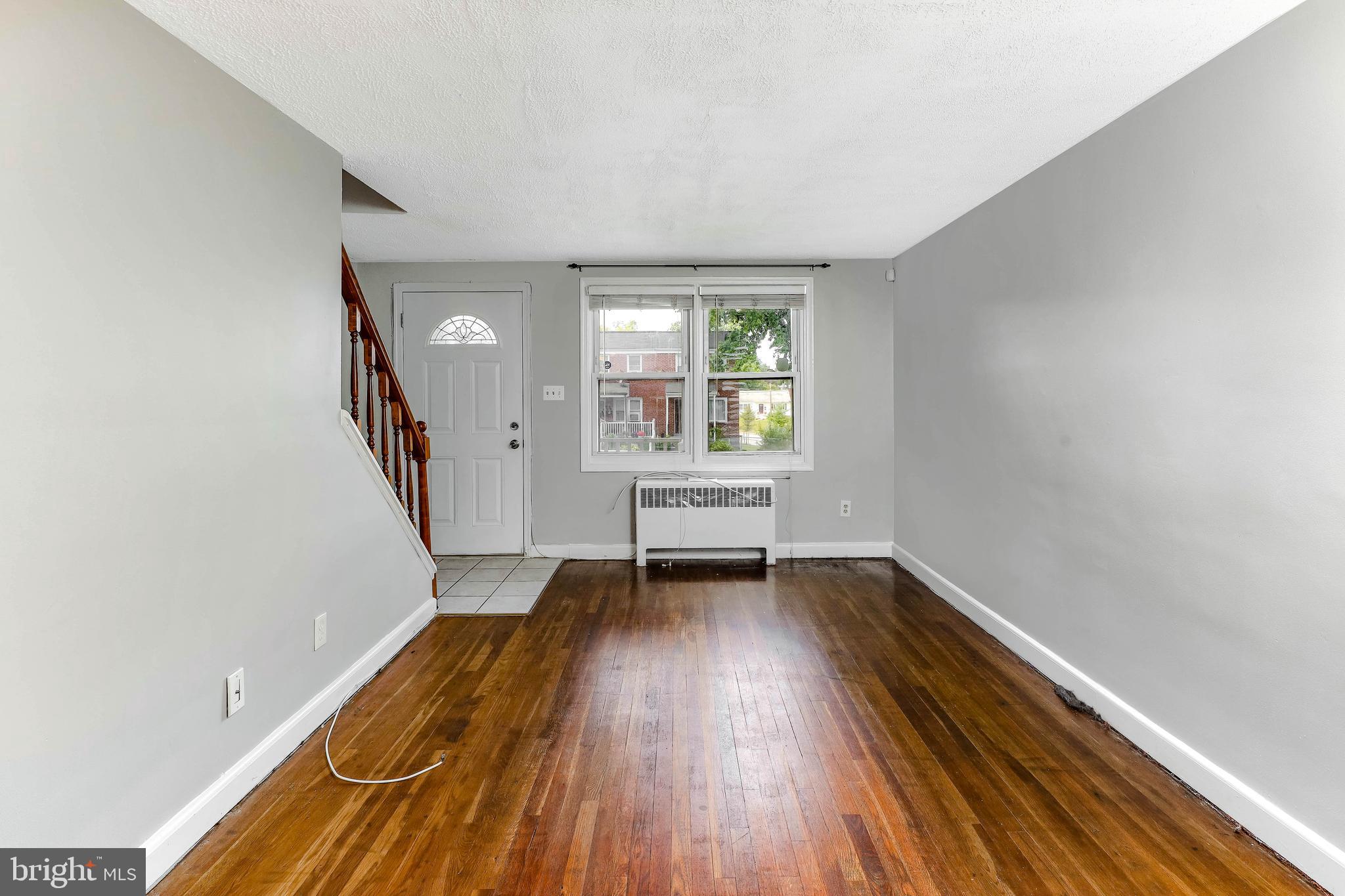 3707 Clarenell Road Baltimore, MD 21229 - Photo 4 of 27 Gallery Image 4