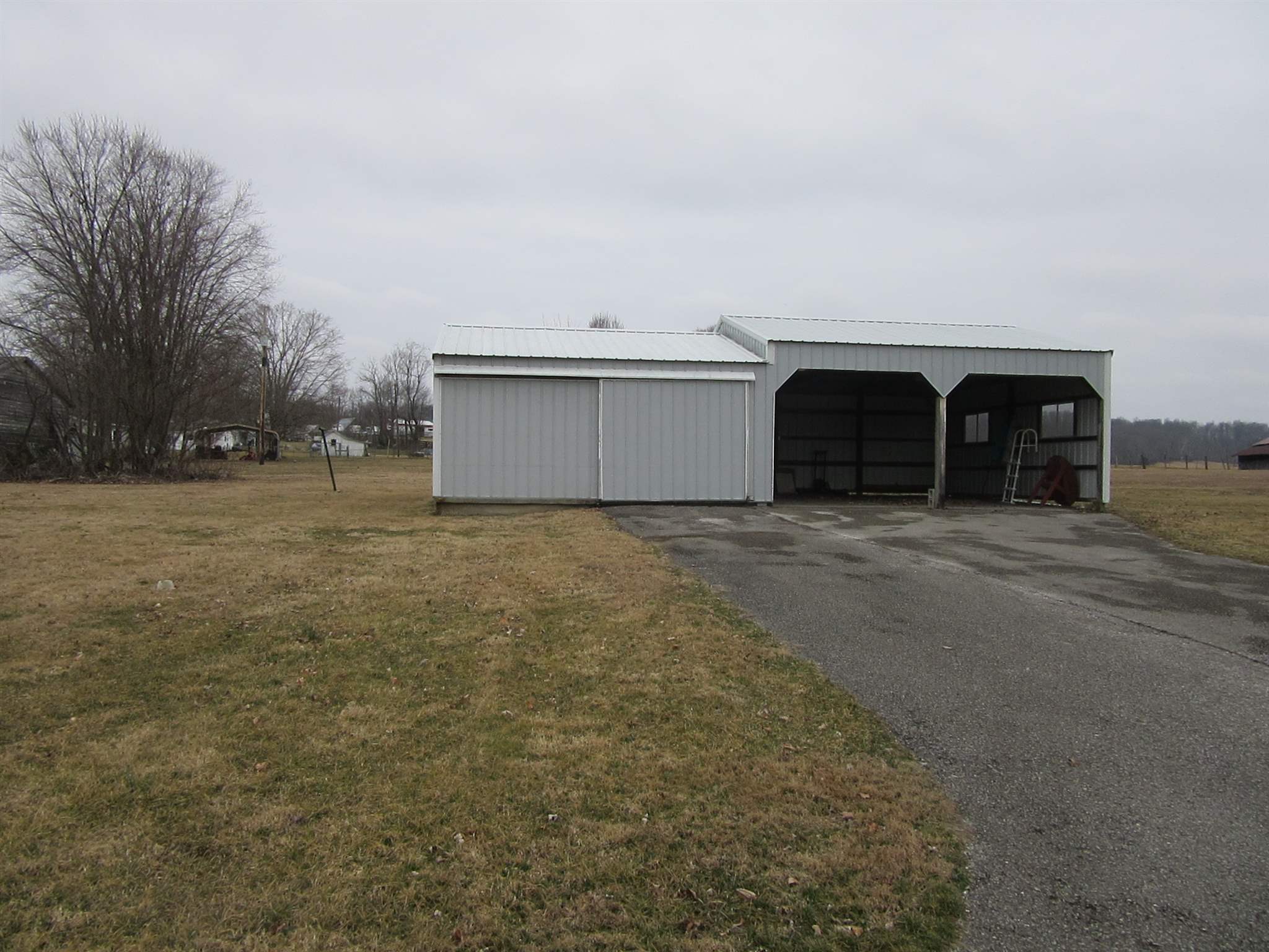 282 Popcorn Road Springville, IN 47462 - Photo 3 of 22