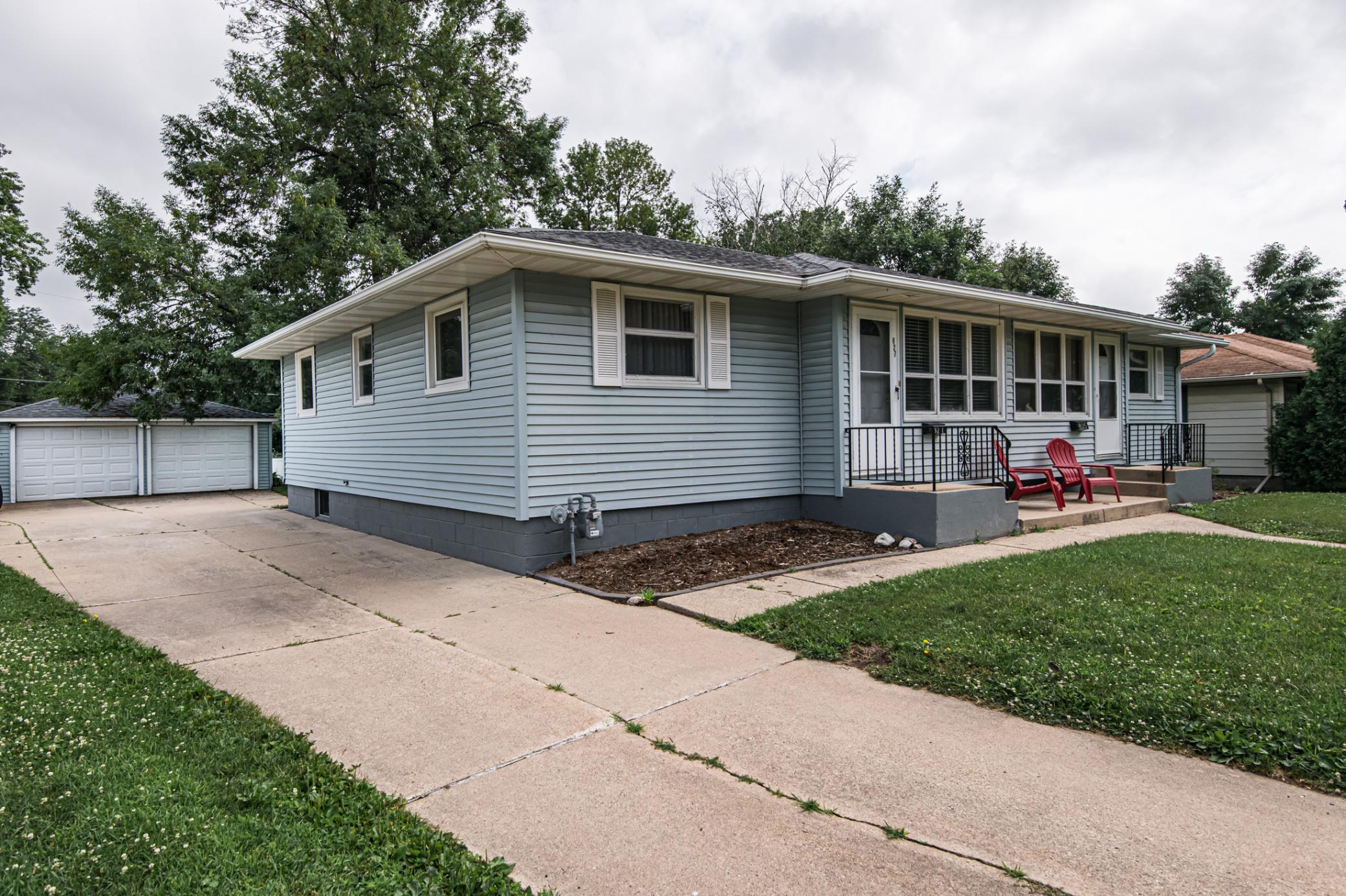 825 11 1/2 Street Southwest Rochester, MN 55902 - Photo 1 of 1