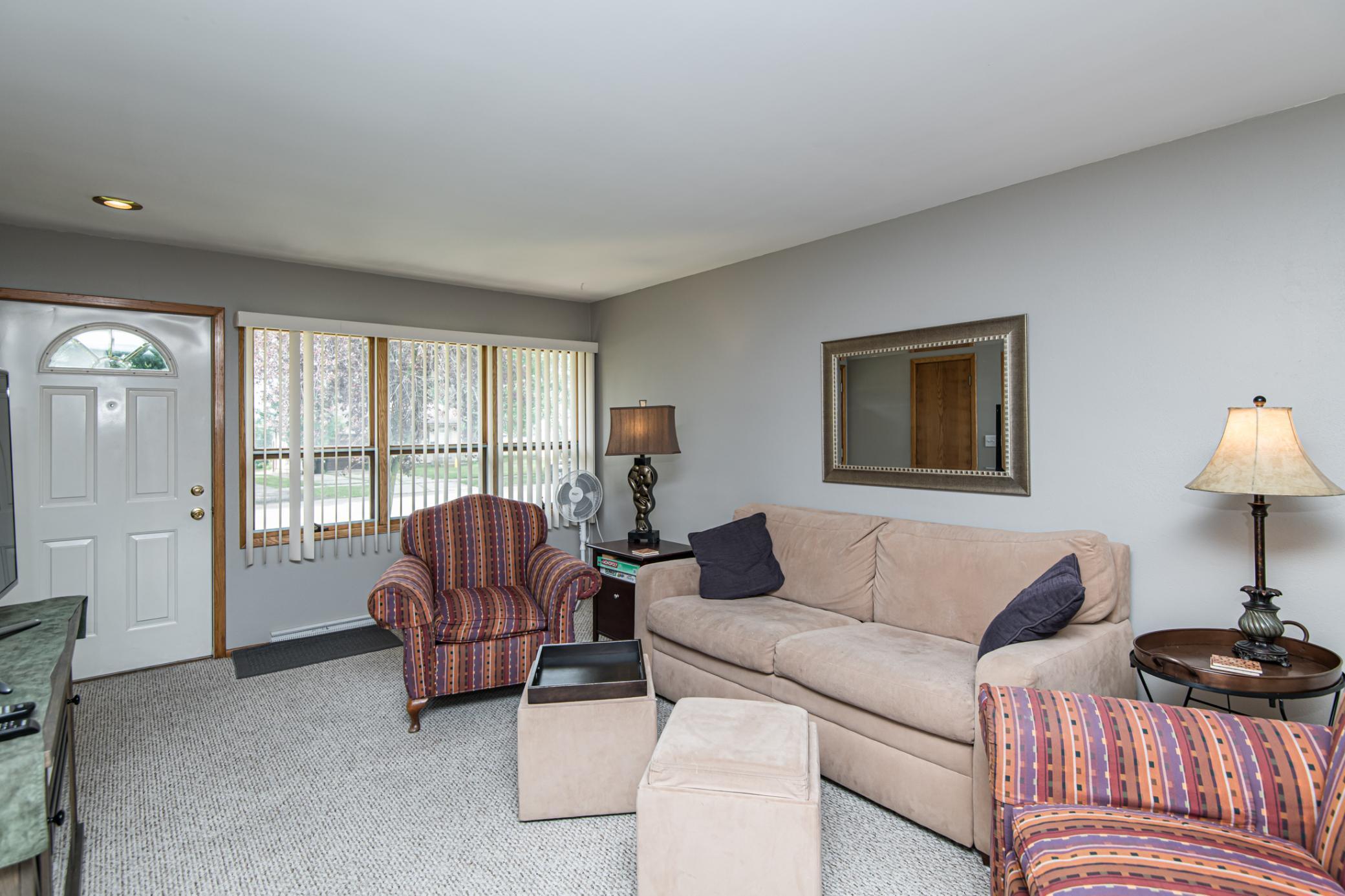825 11 1/2 Street Southwest Rochester, MN 55902 - Photo 15 of 29 Gallery Image 15