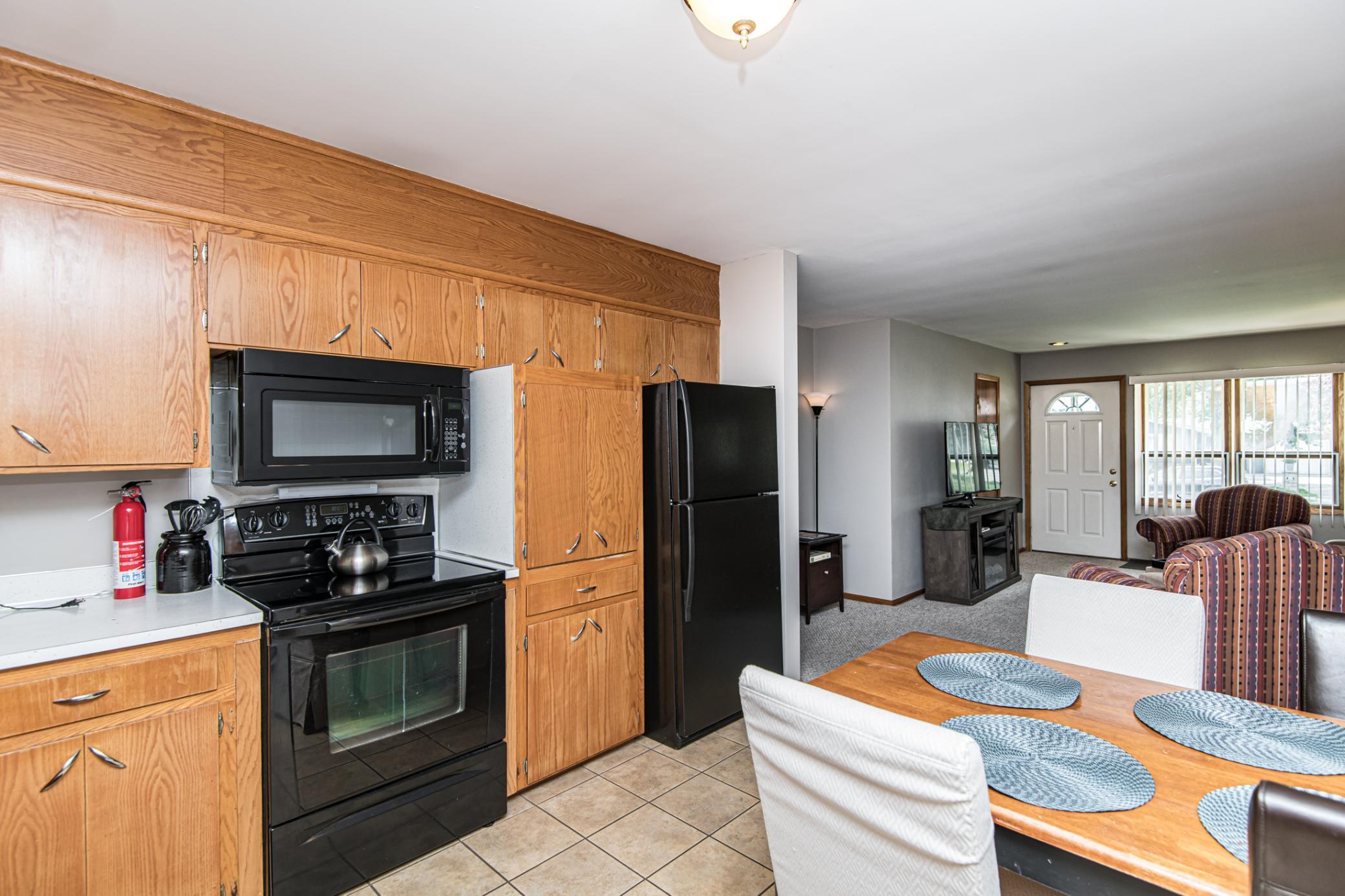 825 11 1/2 Street Southwest Rochester, MN 55902 - Photo 19 of 29 Gallery Image 19