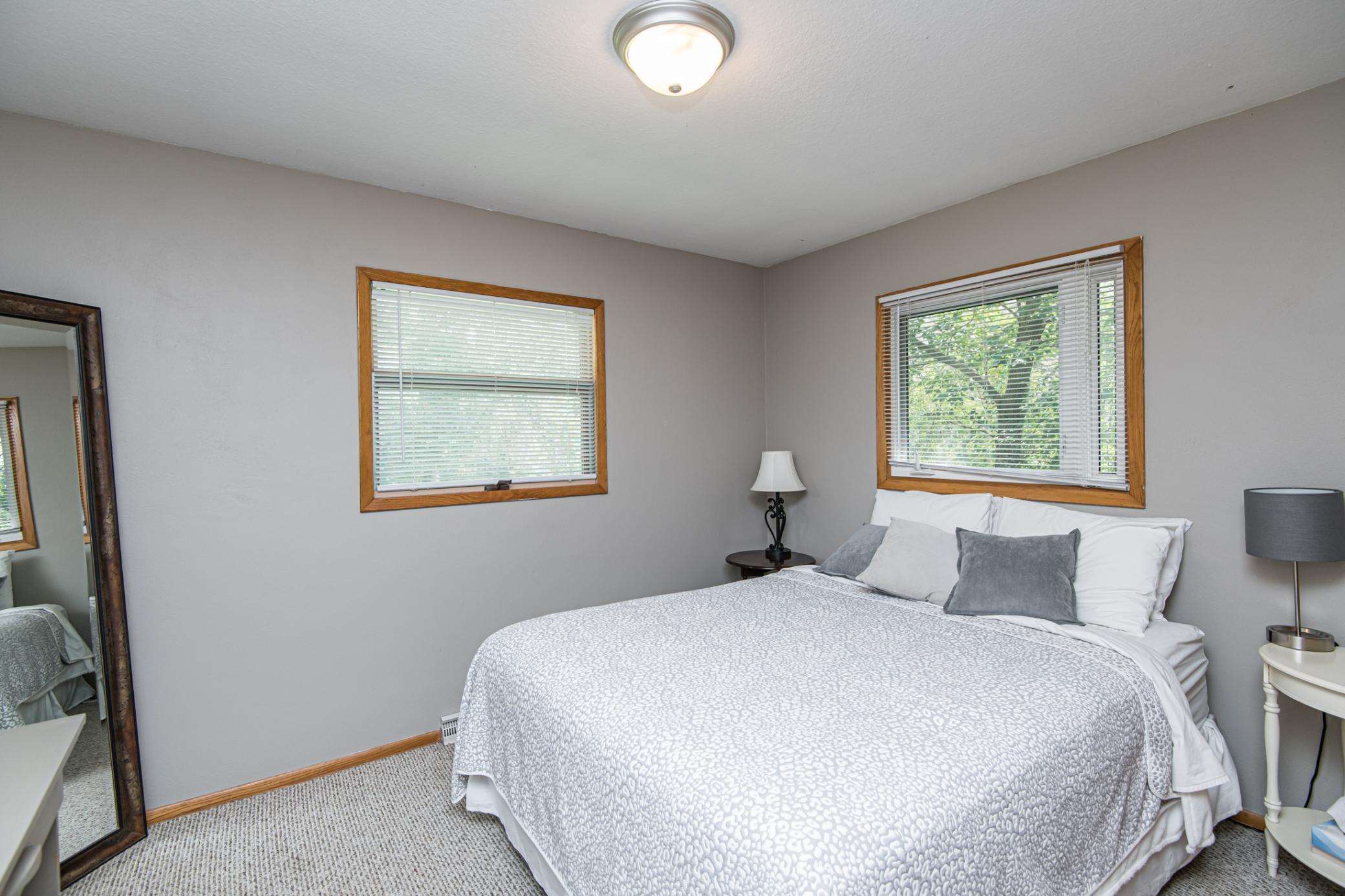 825 11 1/2 Street Southwest Rochester, MN 55902 - Photo 21 of 29 Gallery Image 21