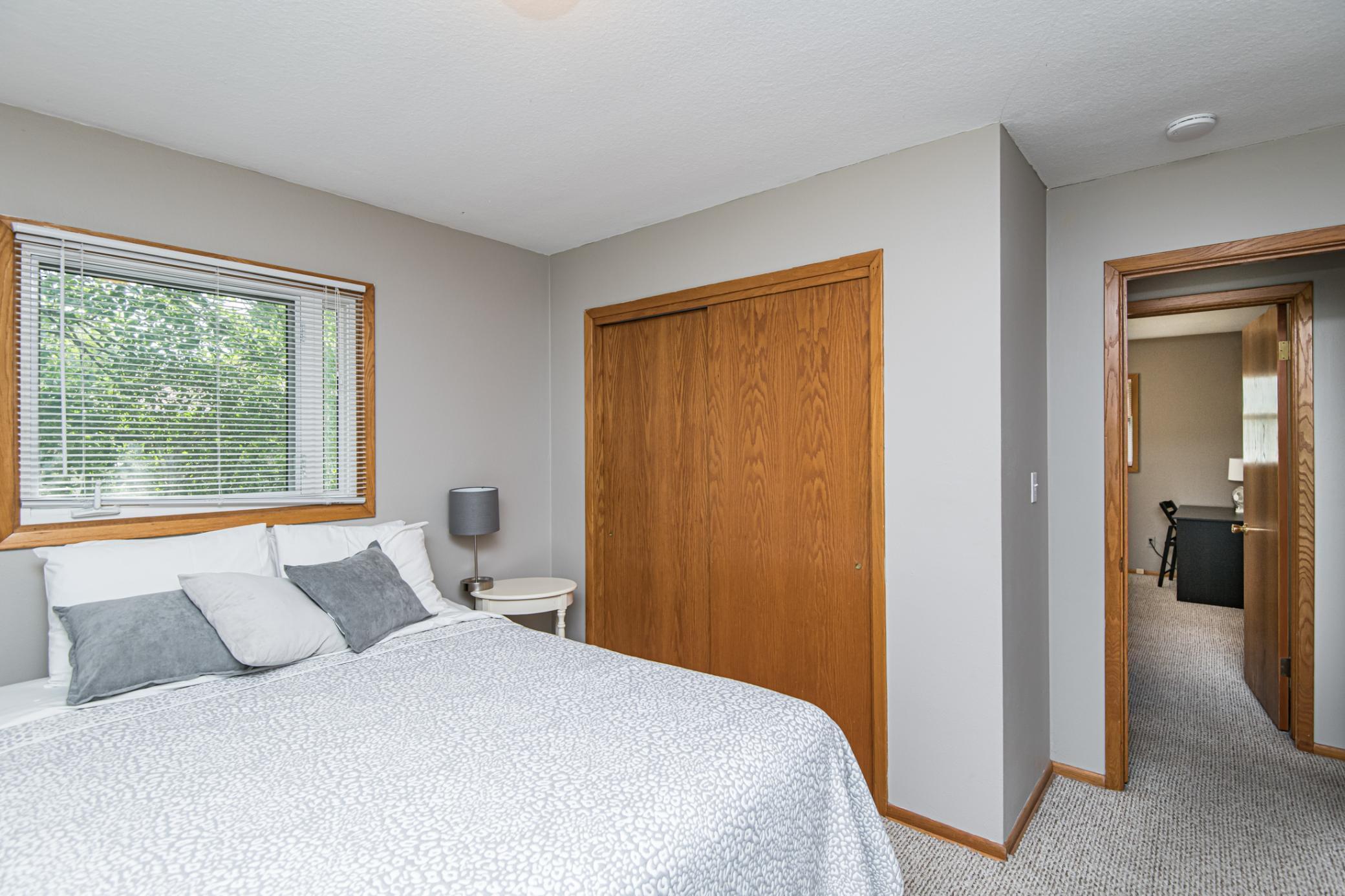 825 11 1/2 Street Southwest Rochester, MN 55902 - Photo 22 of 29 Gallery Image 22