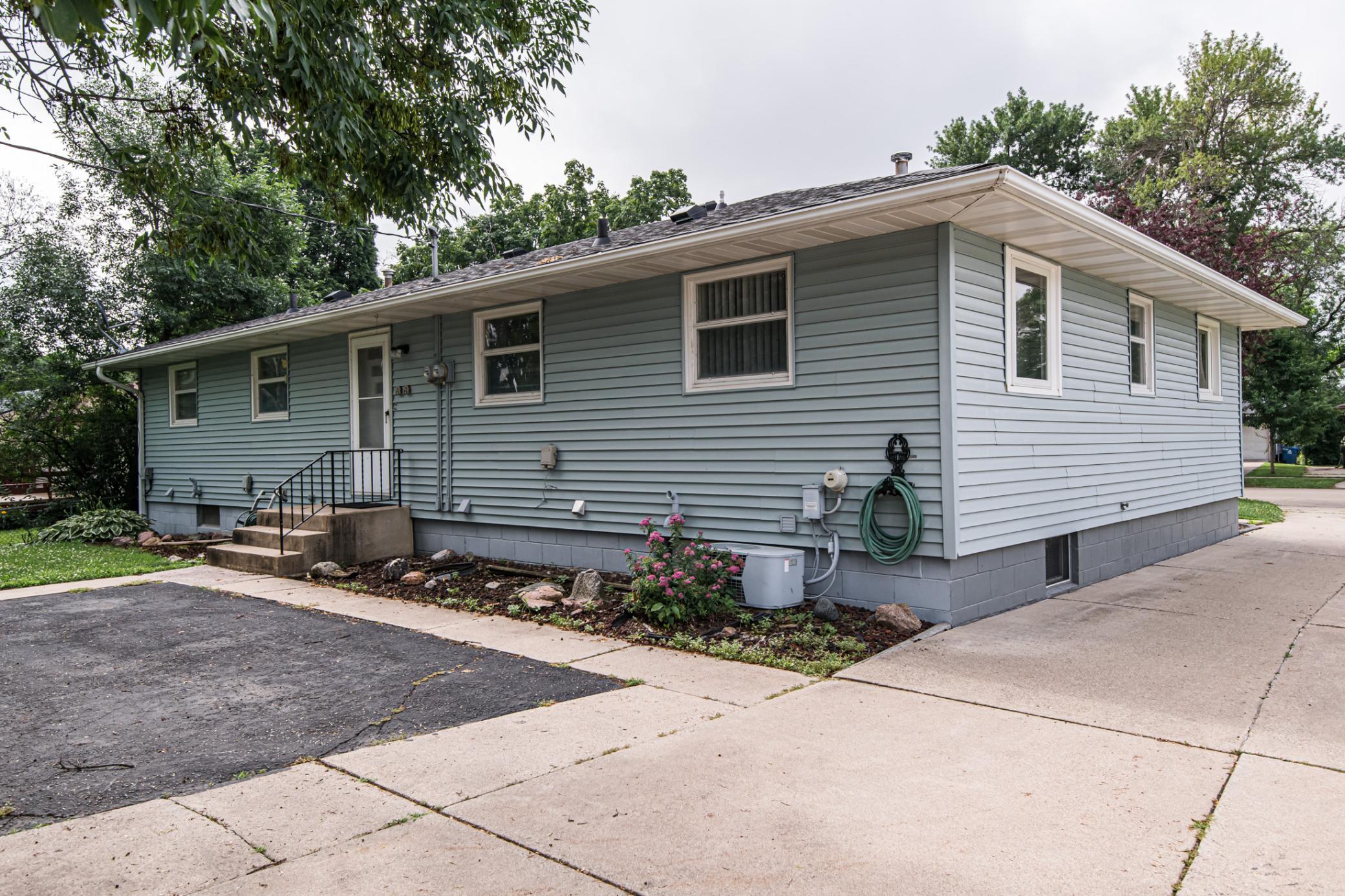 825 11 1/2 Street Southwest Rochester, MN 55902 - Photo 27 of 29 Gallery Image 27